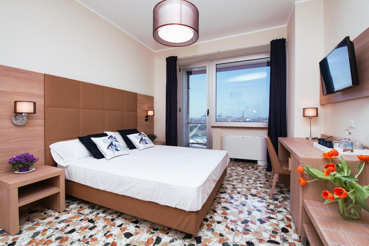Bluripa Guest House Генуа Екстериор снимка