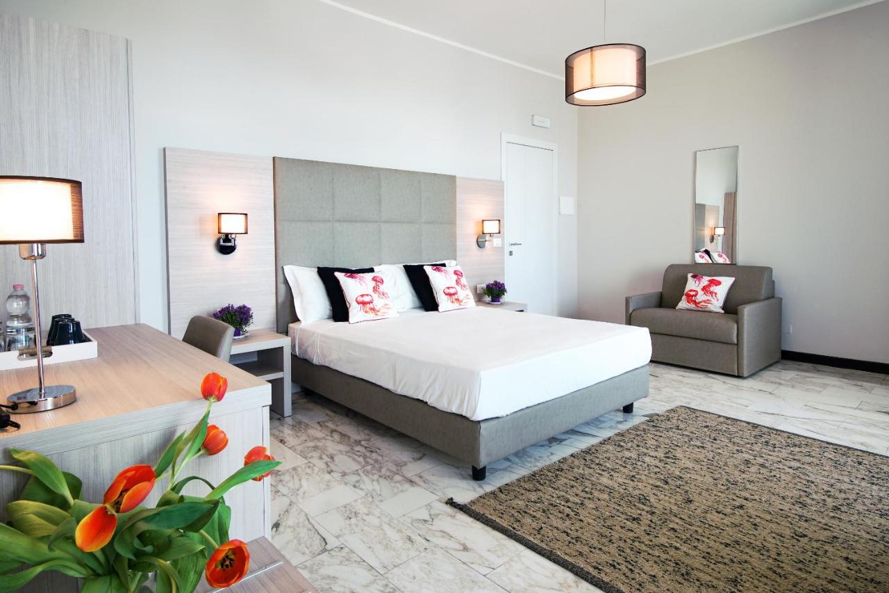 Bluripa Guest House Генуа Екстериор снимка